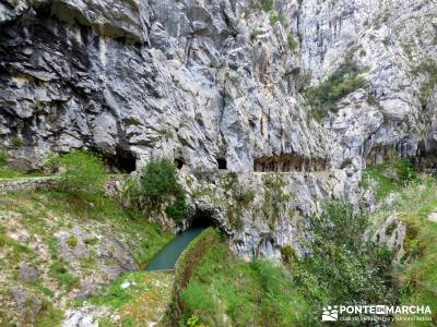 Ruta del Cares - Garganta Divina - Parque Nacional de los Picos de Europa;mochilas senderismo